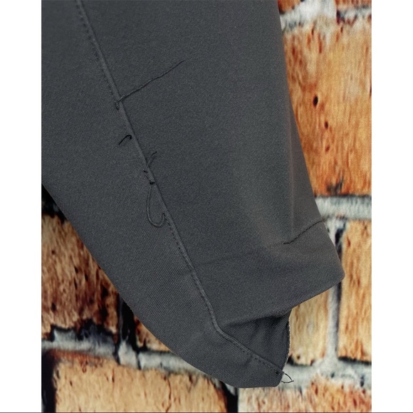 REI Long Sleeve Outdoor Track Hiking Medium Jacket - Picture 2 of 5